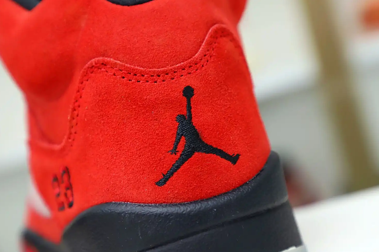 SUEDE RAGING Kimikick RETRO BULL AIR 5 JORDAN RED 0819